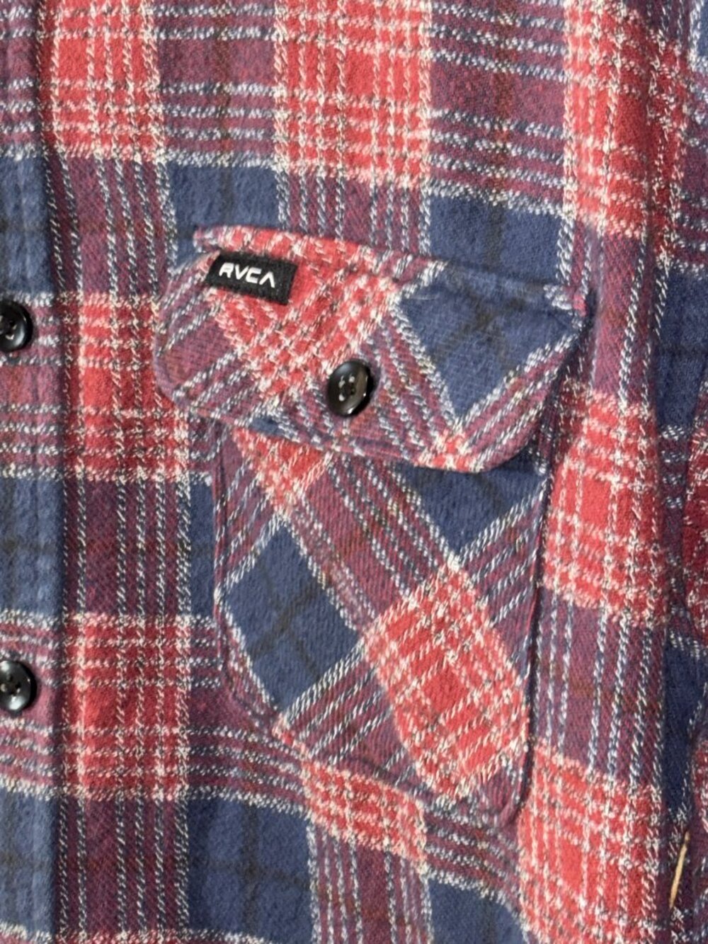 RVCA Red and Blue Plaid Flannel Button-Up Shirt Thick Textured Size M - Picture 3 of 7
